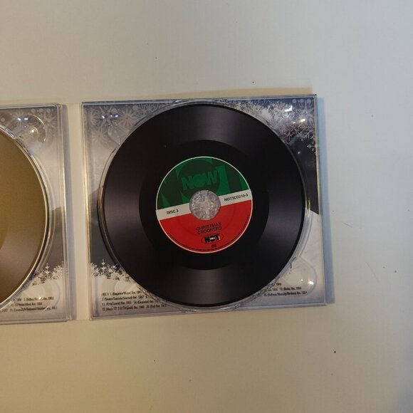 CHRISTMAS CROONERS Christmas Music CD 60n Cozy Christmas Classics - Picture 4 of 12